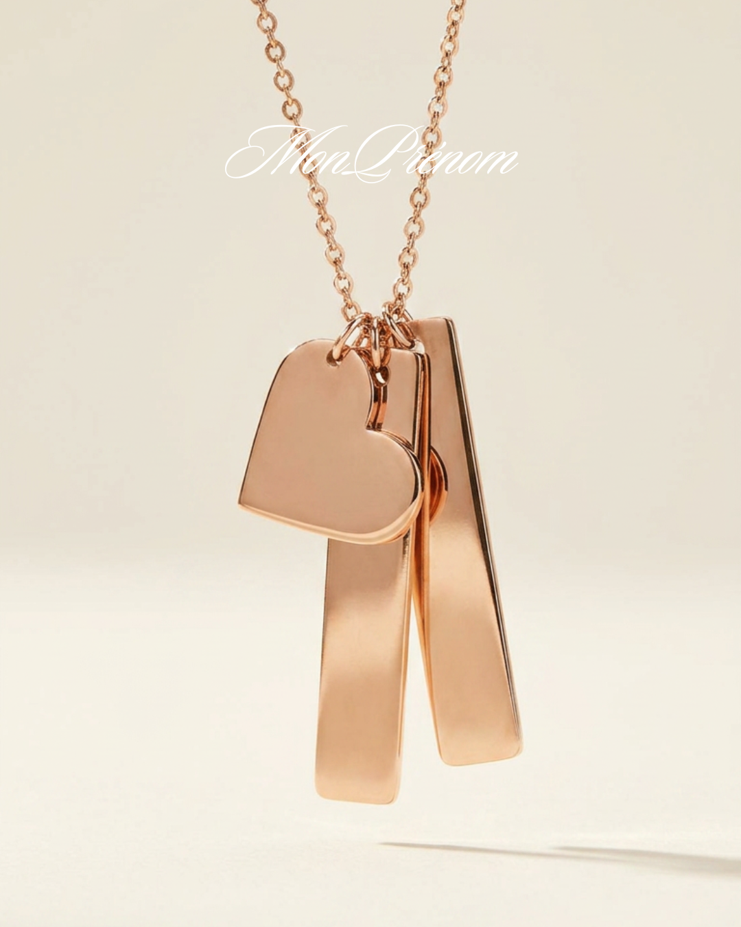 Collier en forme de cœur et de barre
